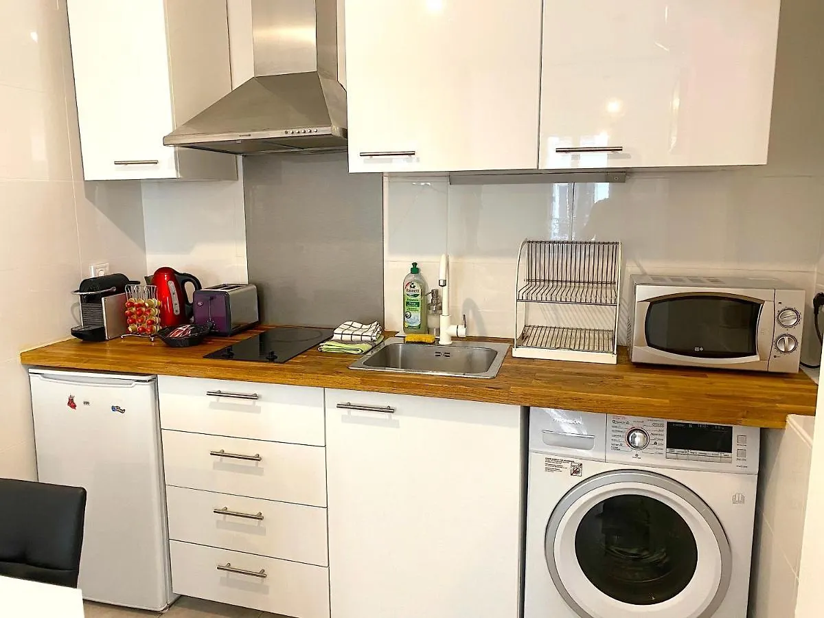 Daire Fully Renovated 33 Sqm 1 Bedroom - Hearth Of