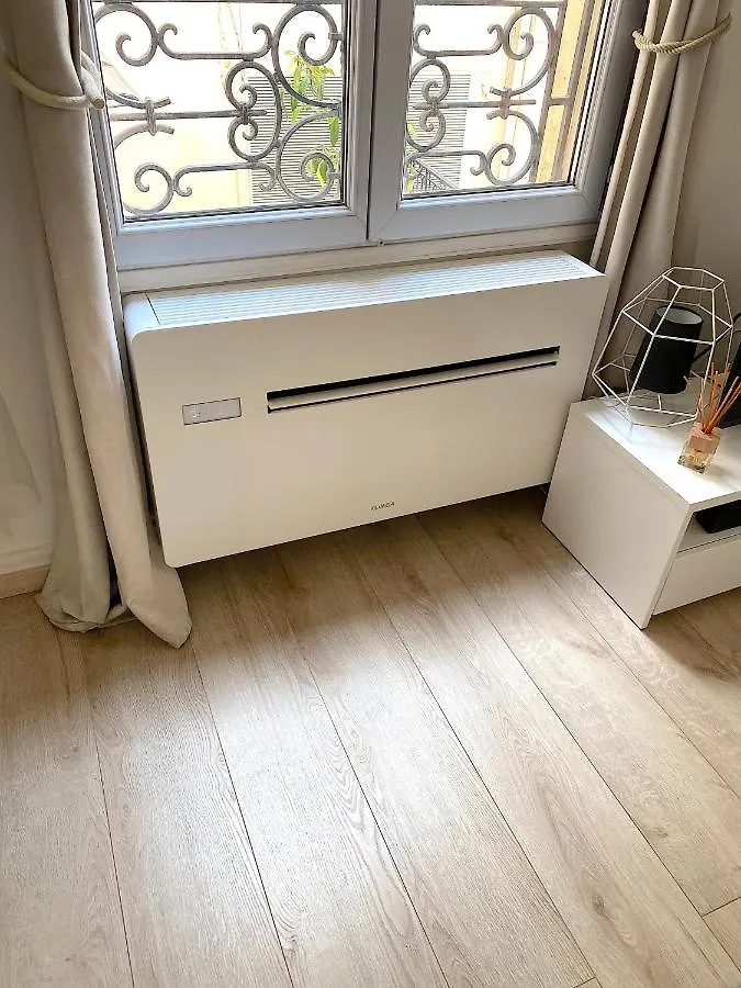 Apartment Fully Renovated 33 Sqm 1 Bedroom - Hearth Of *