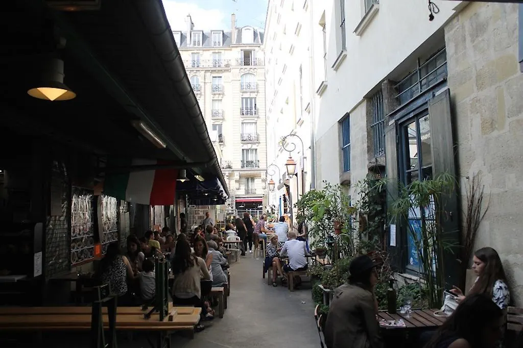 Fully Renovated 33 Sqm 1 Bedroom - Hearth Of Apartment Paris